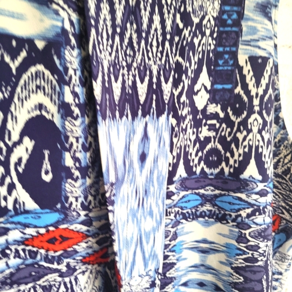 Custom Made Sleeveless Blouse - Picture 2 of 5